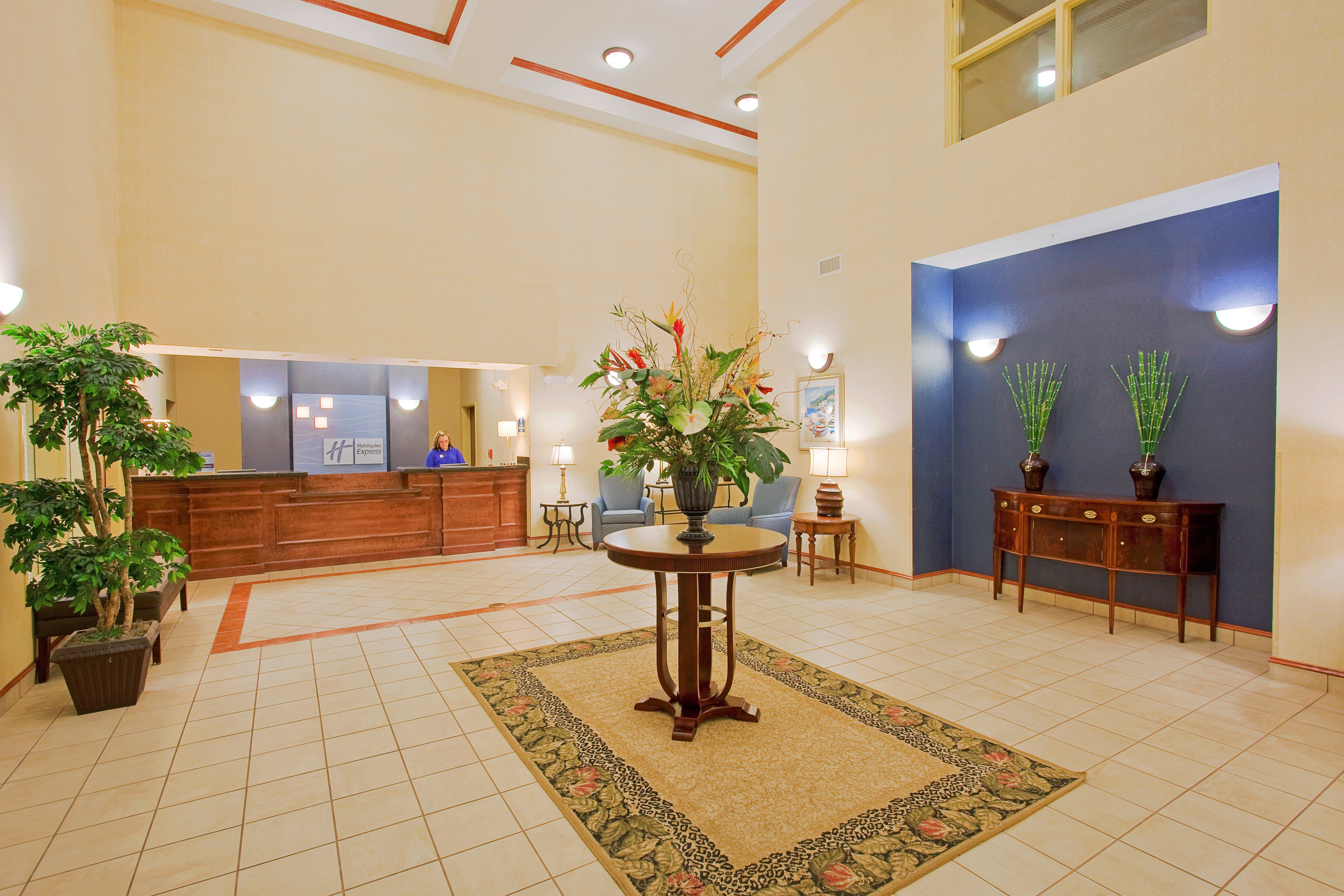 Holiday Inn Express Hotel & Suites Panama City-Tyndall Exterior photo