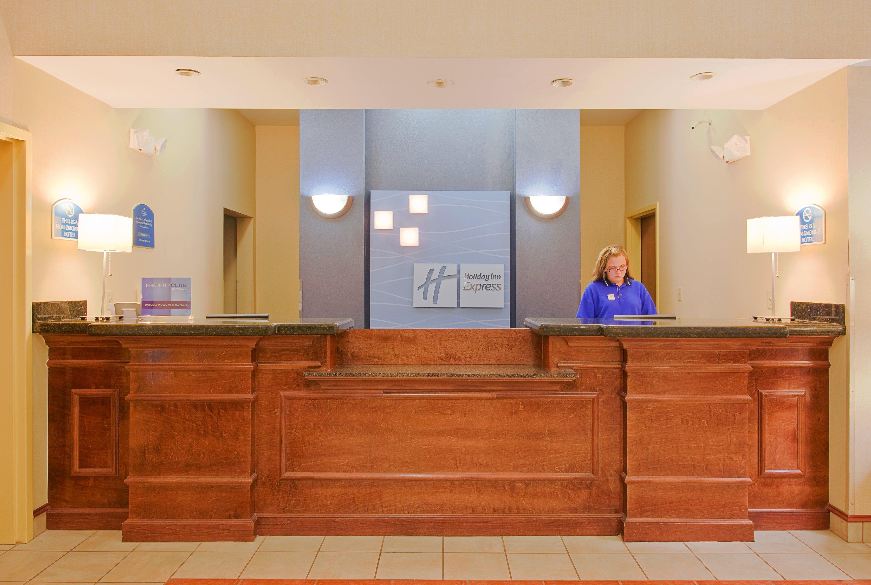 Holiday Inn Express Hotel & Suites Panama City-Tyndall Exterior photo